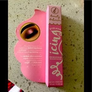 Beauty Bakerie Eyelash Icing